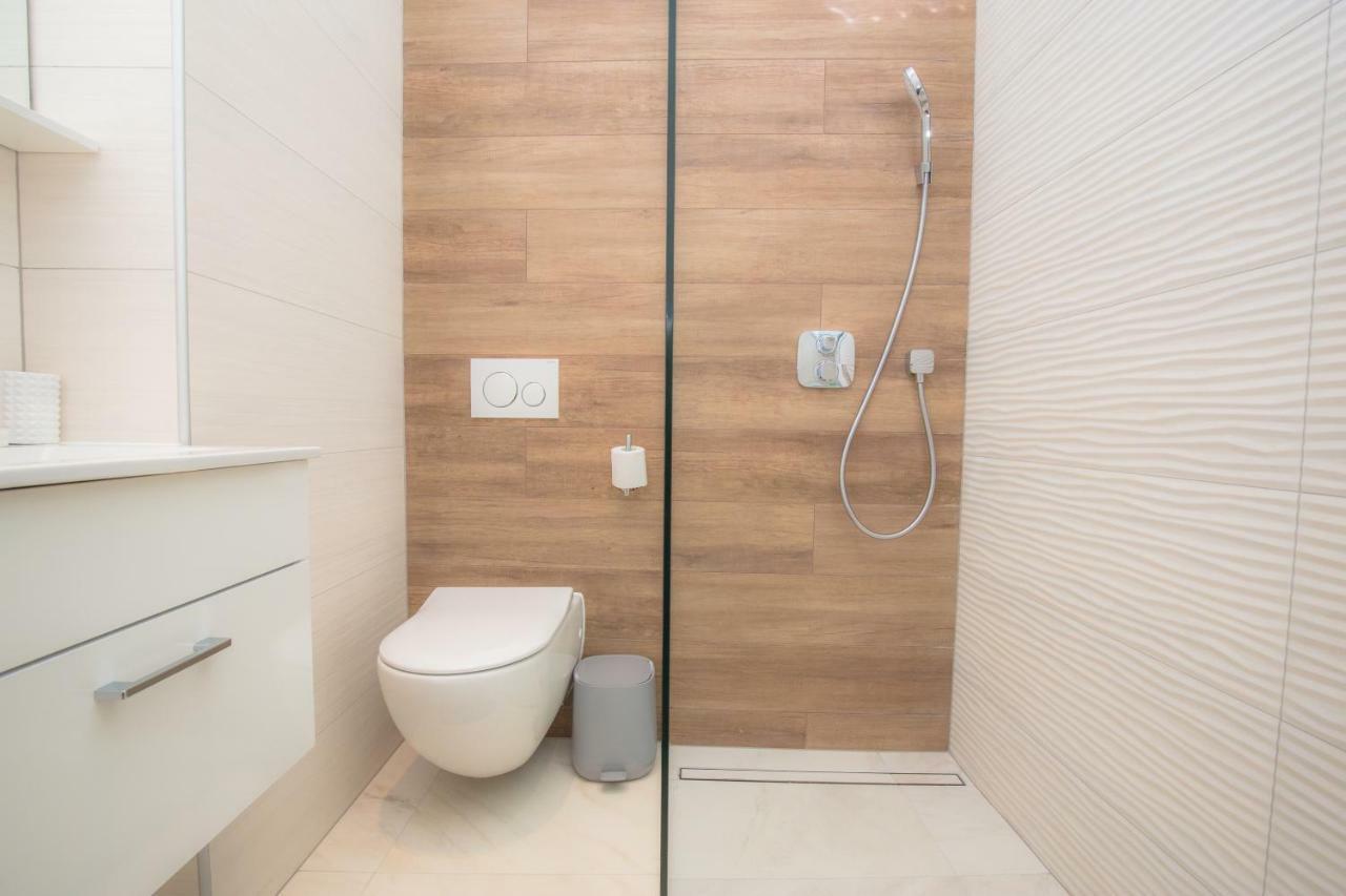 Capocesto Apartment *