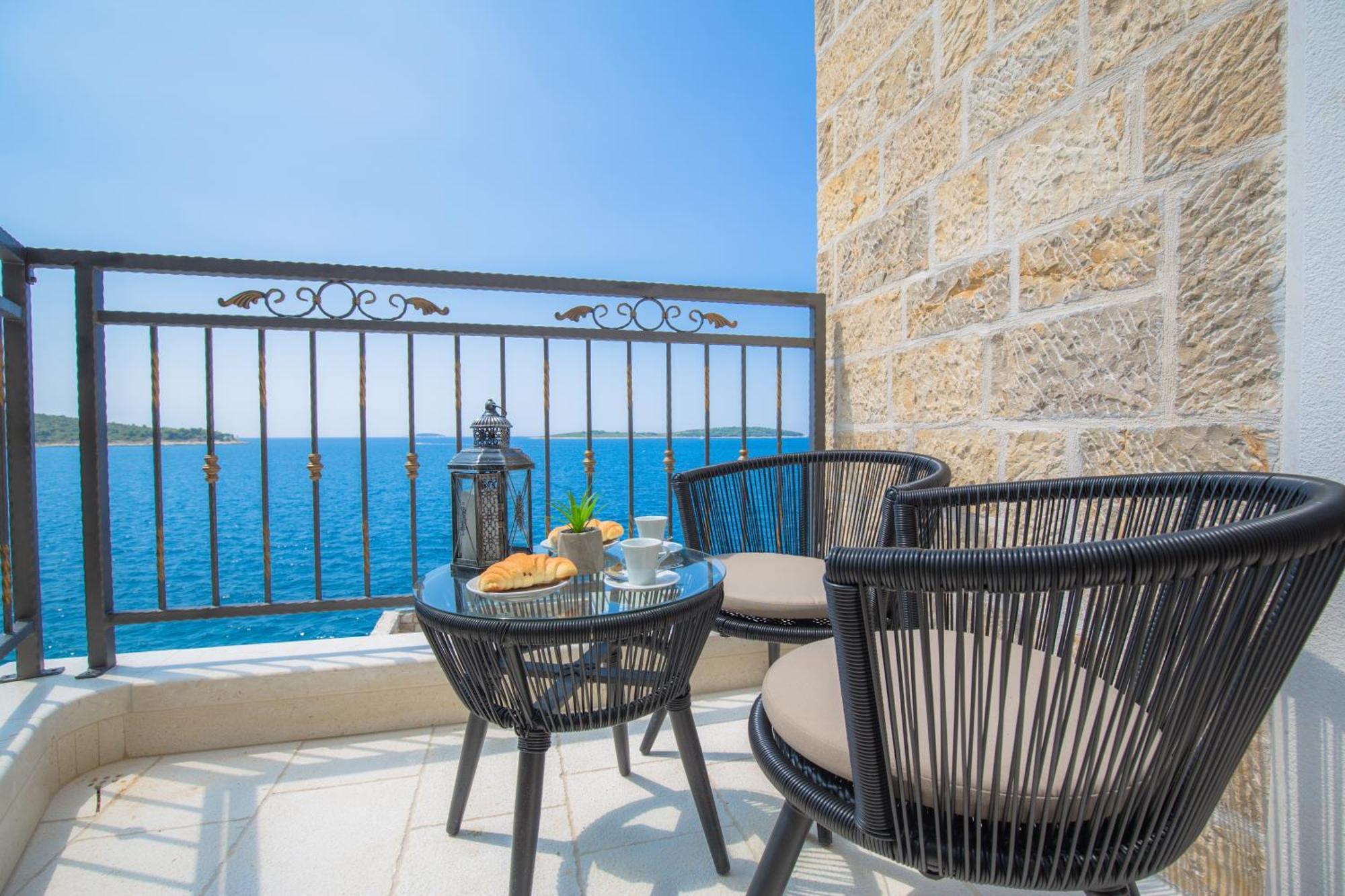 Capocesto Apartment